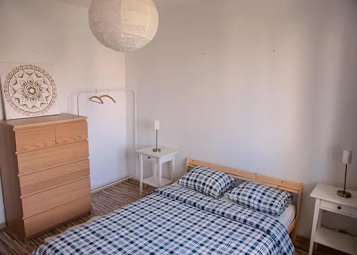 Sdh 2 Comfortable Near Warsaw Apartament